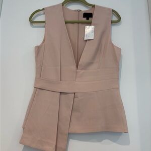 Elegant Sleeveless Blush Top